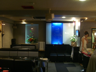 ラウンジ施工前２